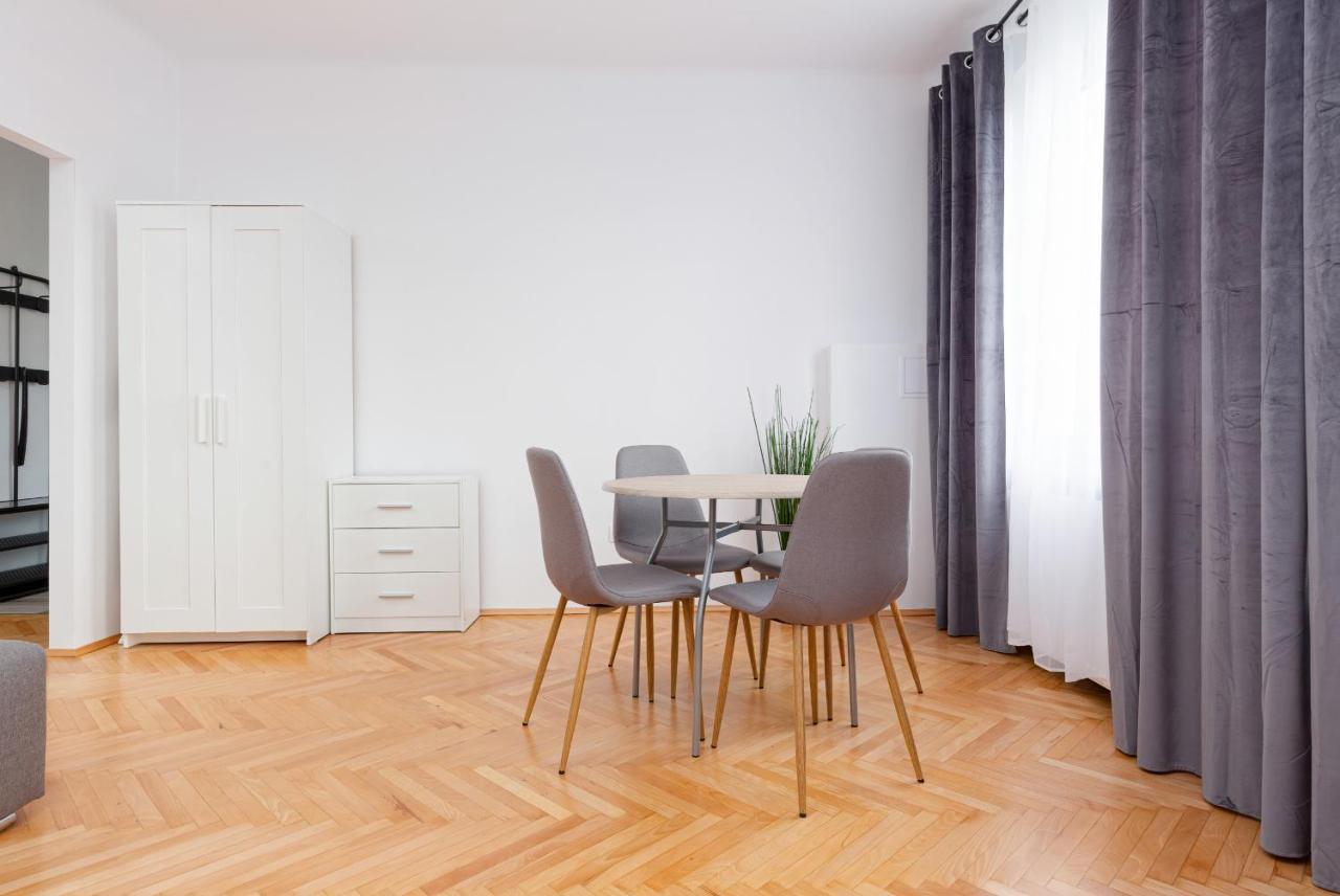Kamienica Stanislawa Augusta Warszawa By Noclegi Renters Eksteriør bilde