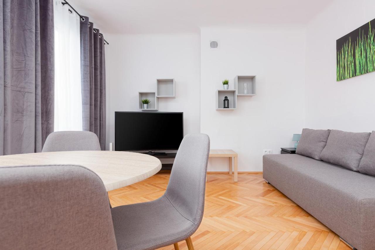 Kamienica Stanislawa Augusta Warszawa By Noclegi Renters Eksteriør bilde